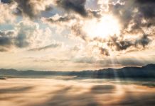 Las nubes esquivan España