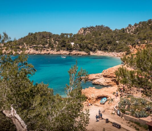 Descubre la belleza de Ibiza