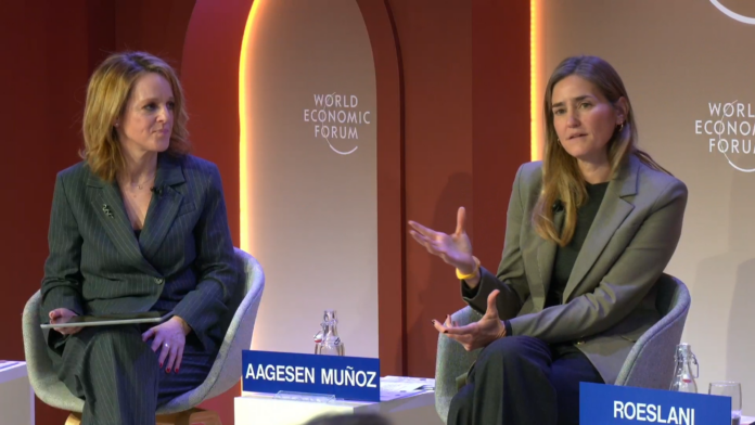 Sara Aagesen destaca en Davos el modelo español